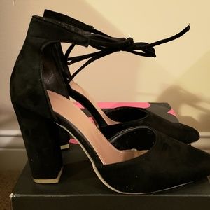 D'Orsay Ankle Tie Square Heel